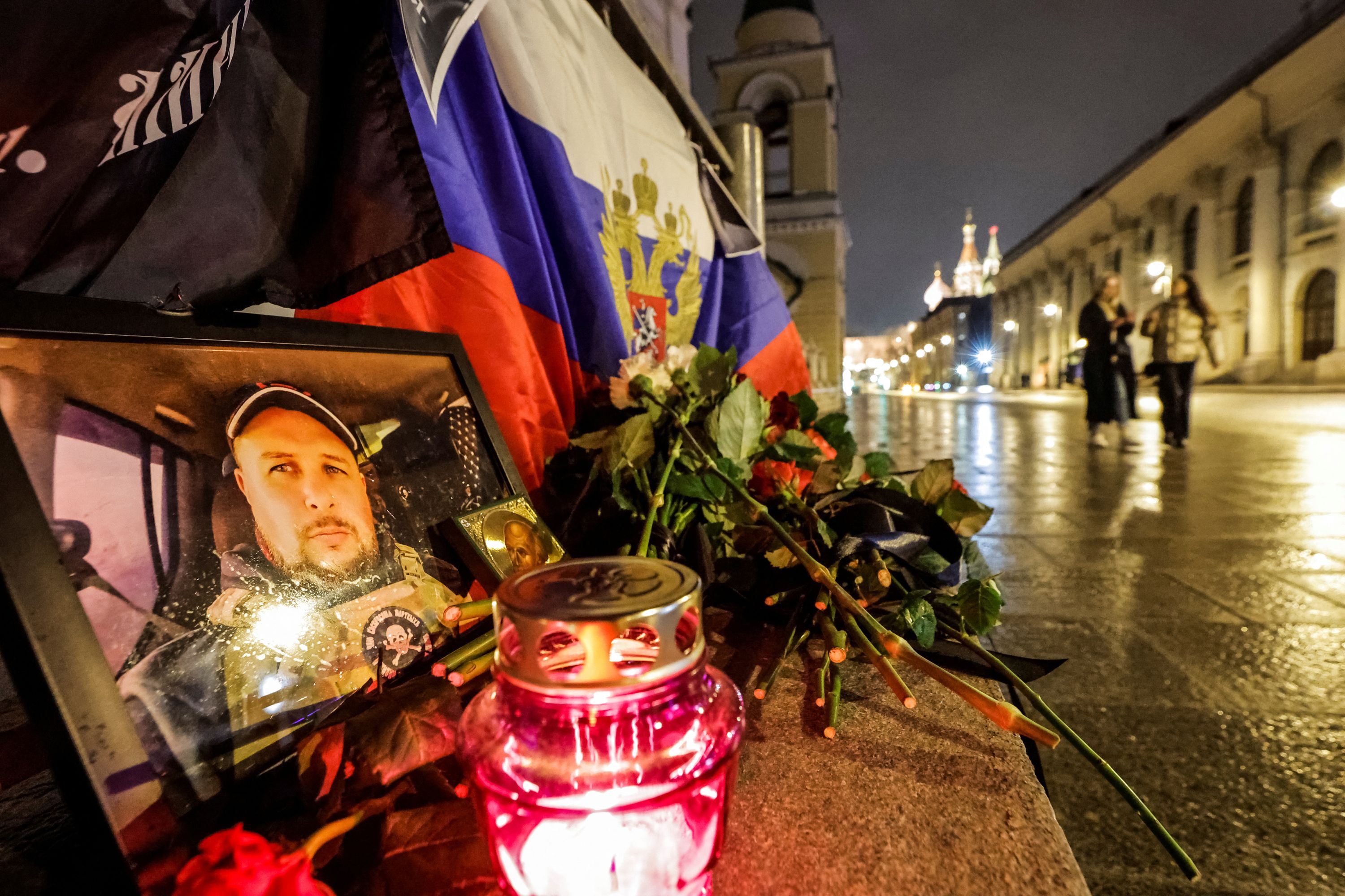 Russian authorities detain suspect over St. Petersburg cafe blast